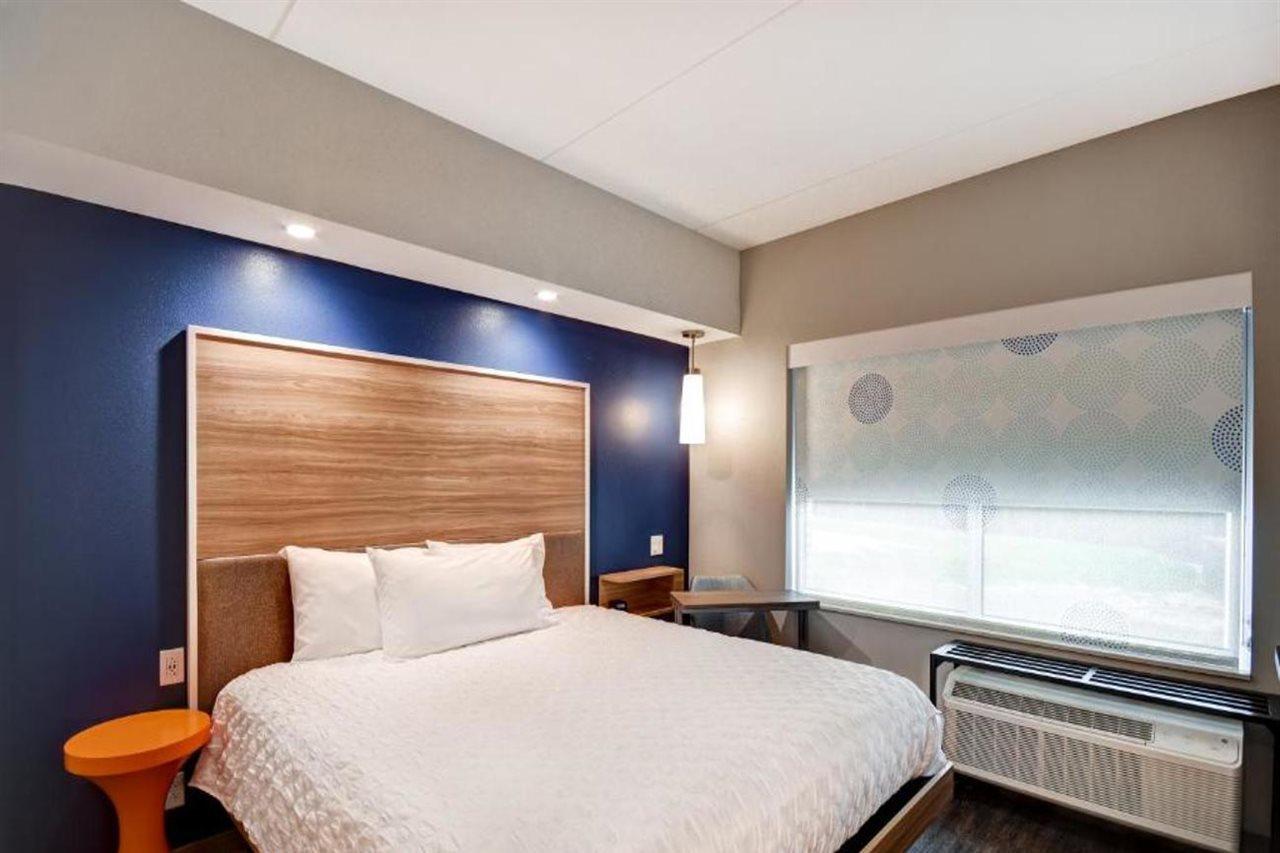 Tru By Hilton Raleigh Durham Airport Hotell Morrisville Exteriör bild