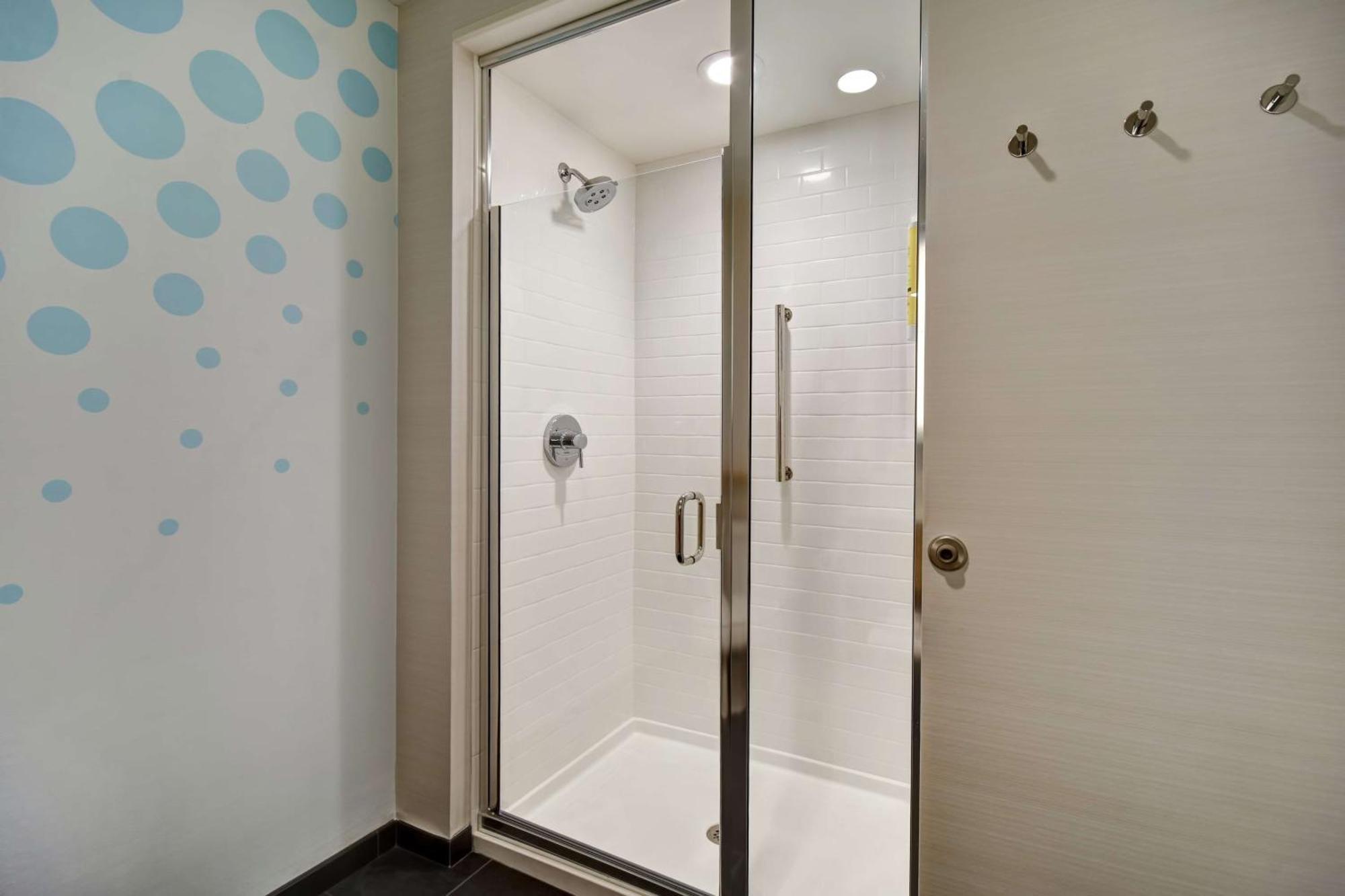 Tru By Hilton Raleigh Durham Airport Hotell Morrisville Exteriör bild