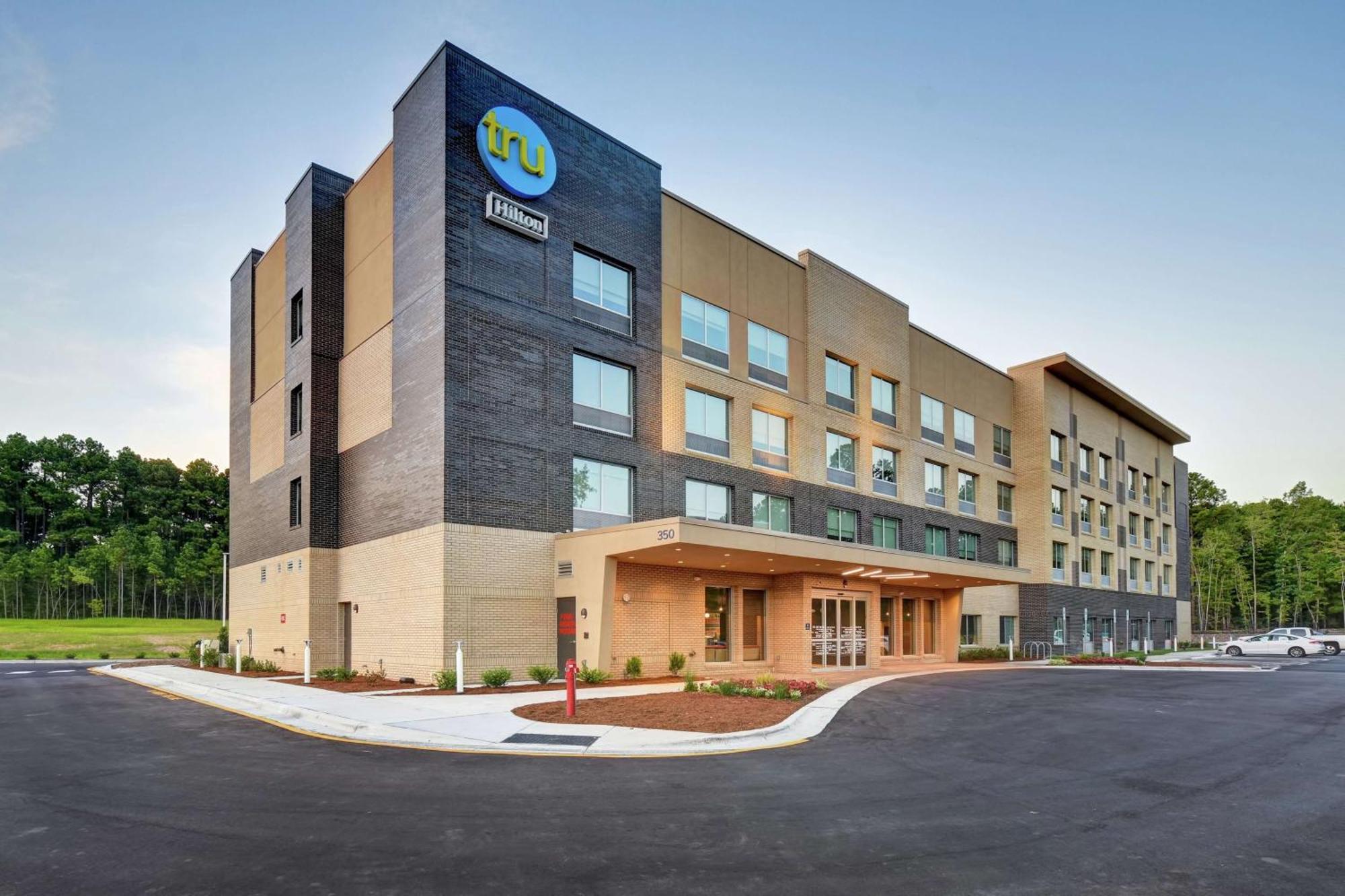 Tru By Hilton Raleigh Durham Airport Hotell Morrisville Exteriör bild